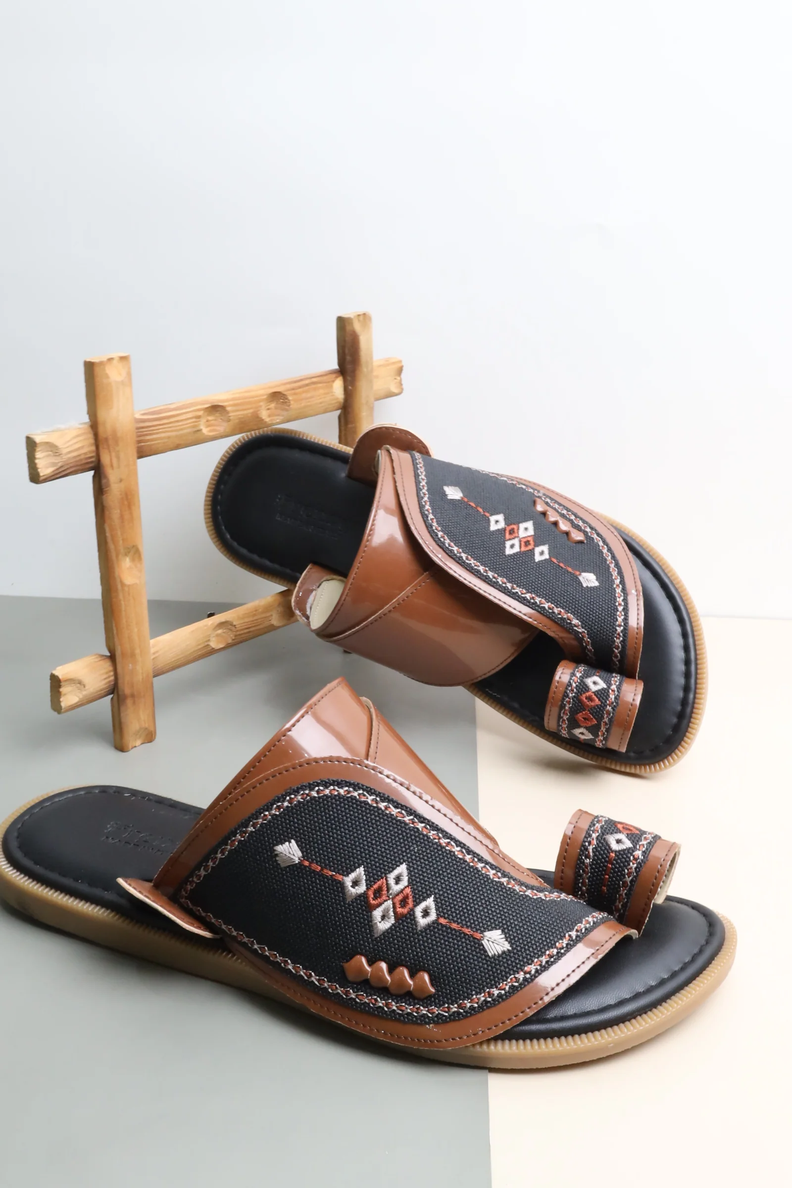 شرقي ايطالي 11457 - Image 3
