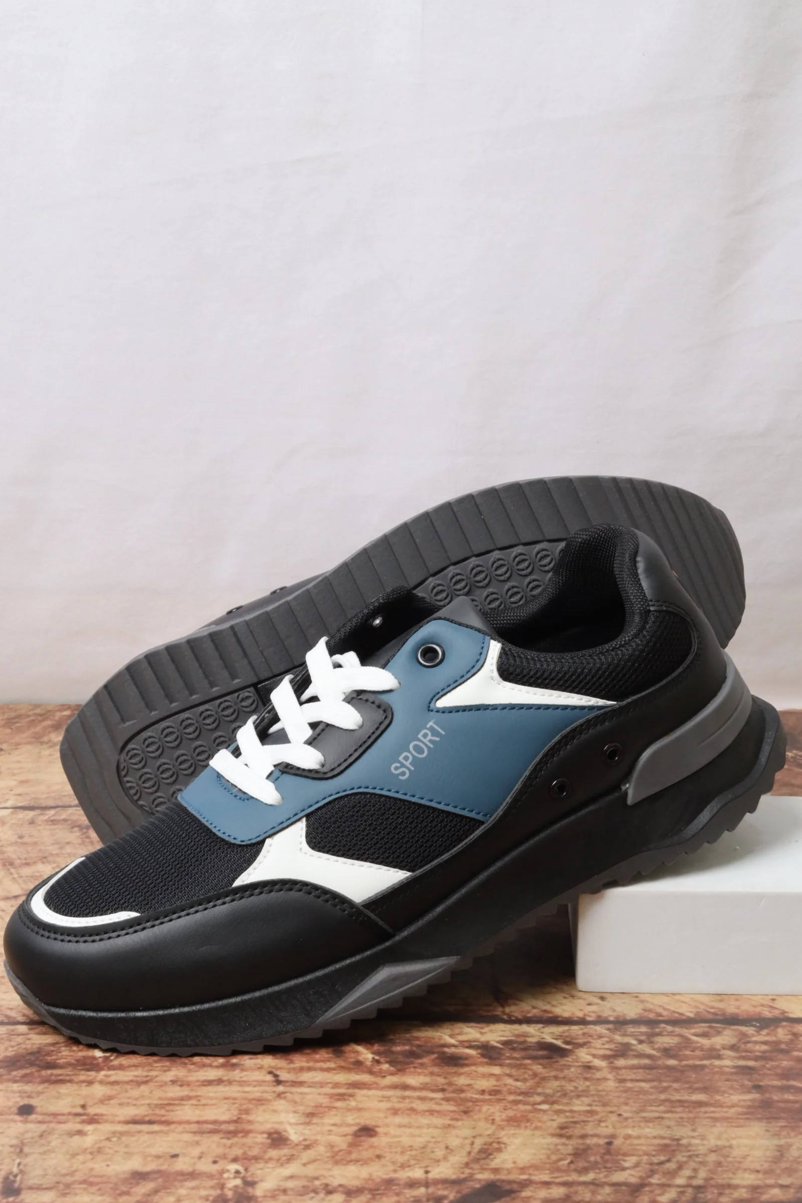 FS04-M02  حذاء رياضي رجالي - Image 6