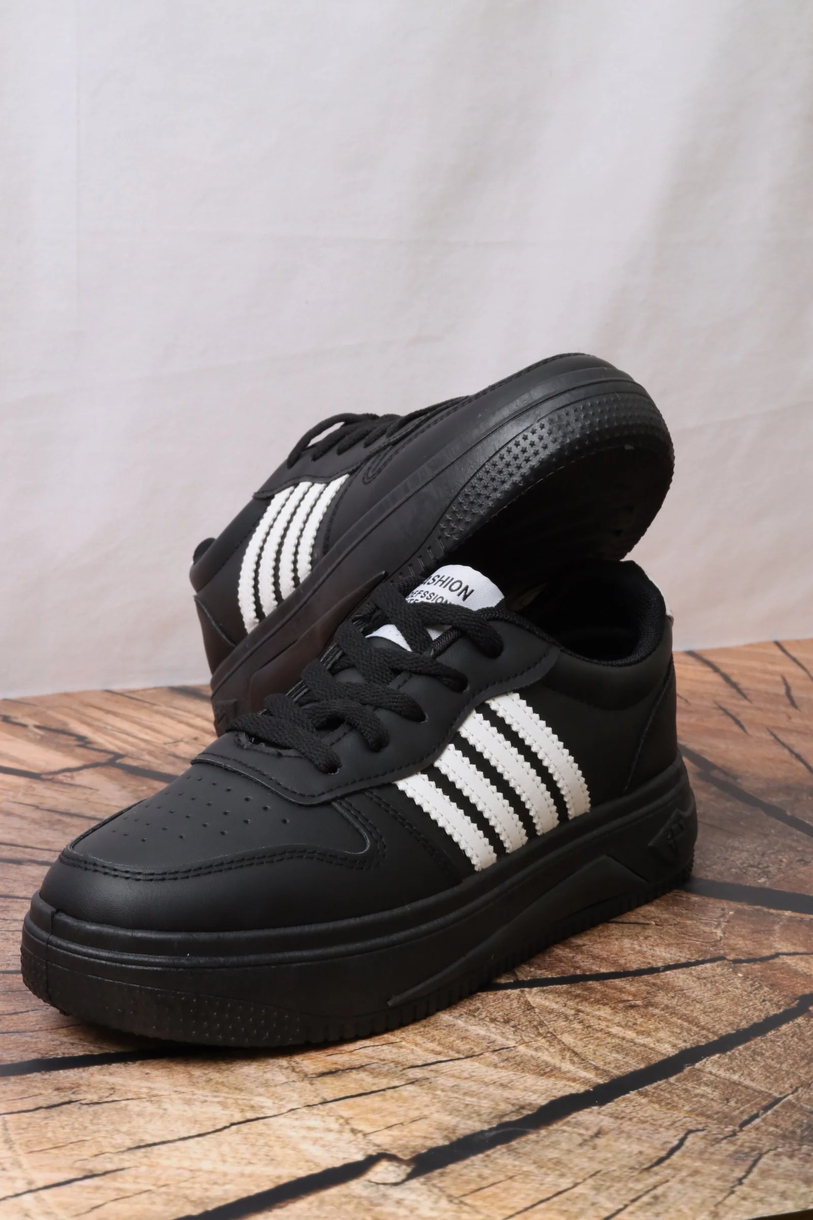 FS05-L10 حذاء رياضي نسائي - Image 3
