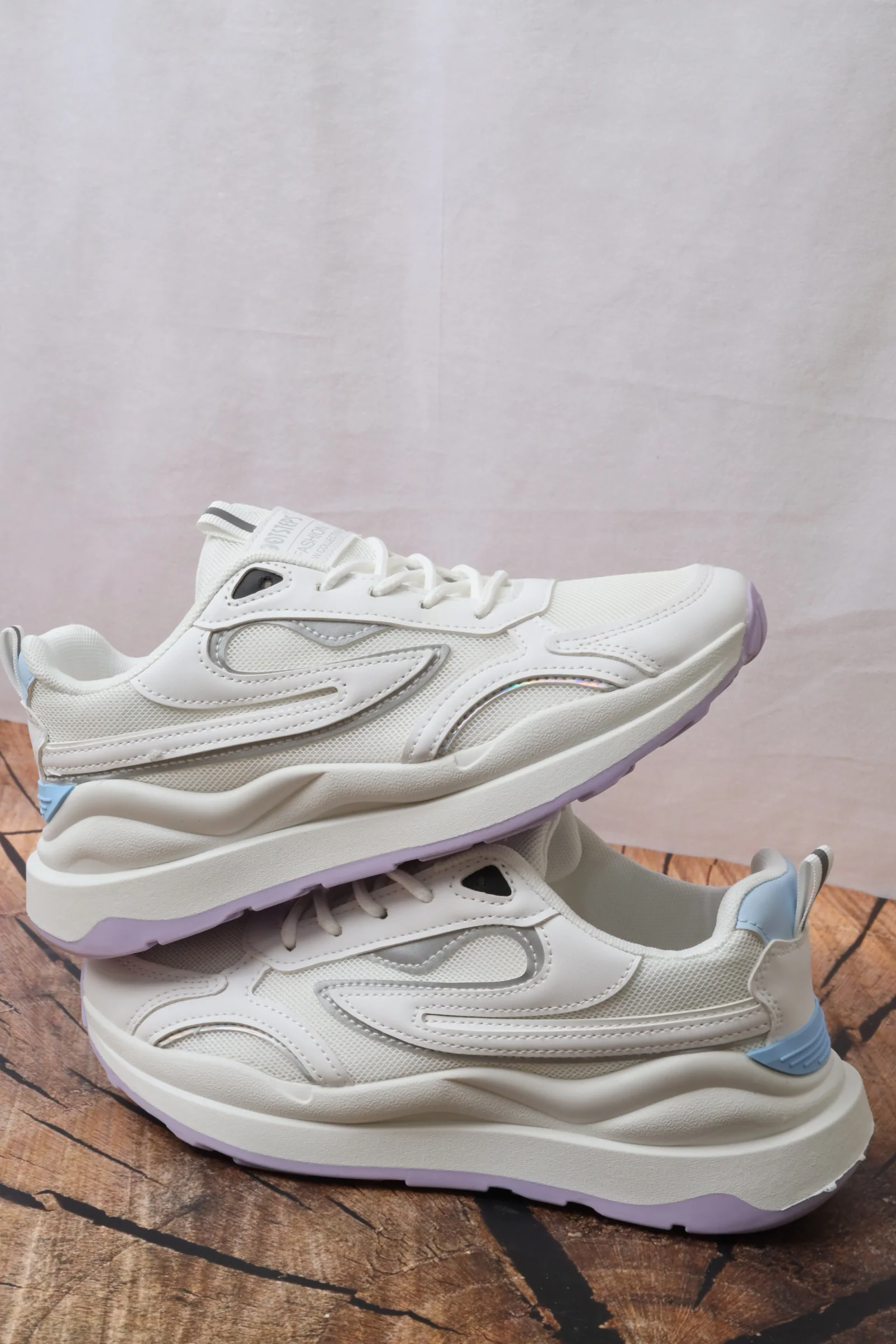 FS06-L16 حذاء رياضي نسائي - Image 3